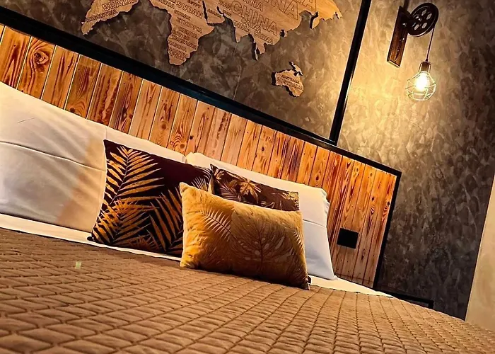 לינה וארוחת בוקר La Dimora Del Principe-piano Terra טרני